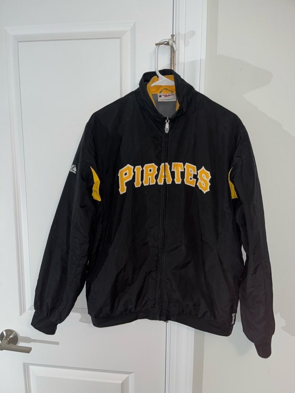 Majestic Pittsburgh Pirates Sewn MLB Baseball Thermabase batting pitchers jacket